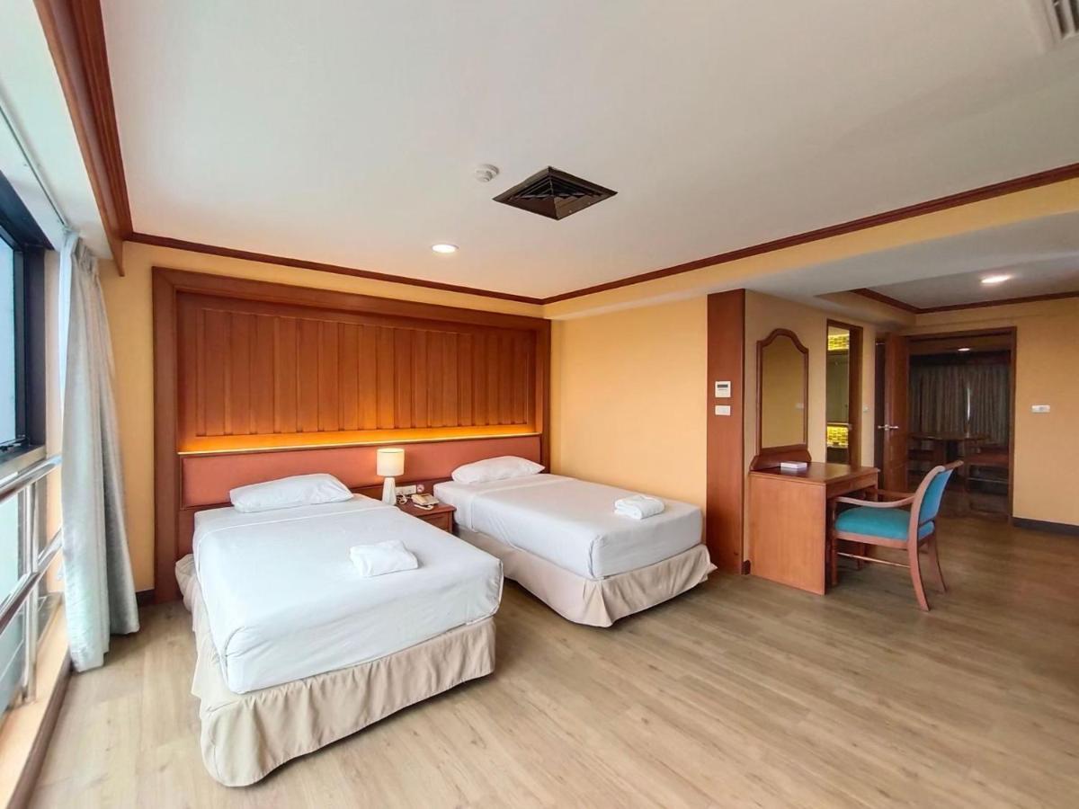 Ebina House - Sha Extra Plus Bangkok Exterior photo